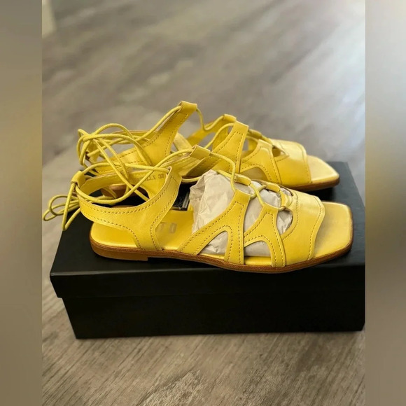 NWT Anthropologie Silent D Gladiator Satelli Tie Up Sandals Leather Upper Yellow - Picture 5 of 7